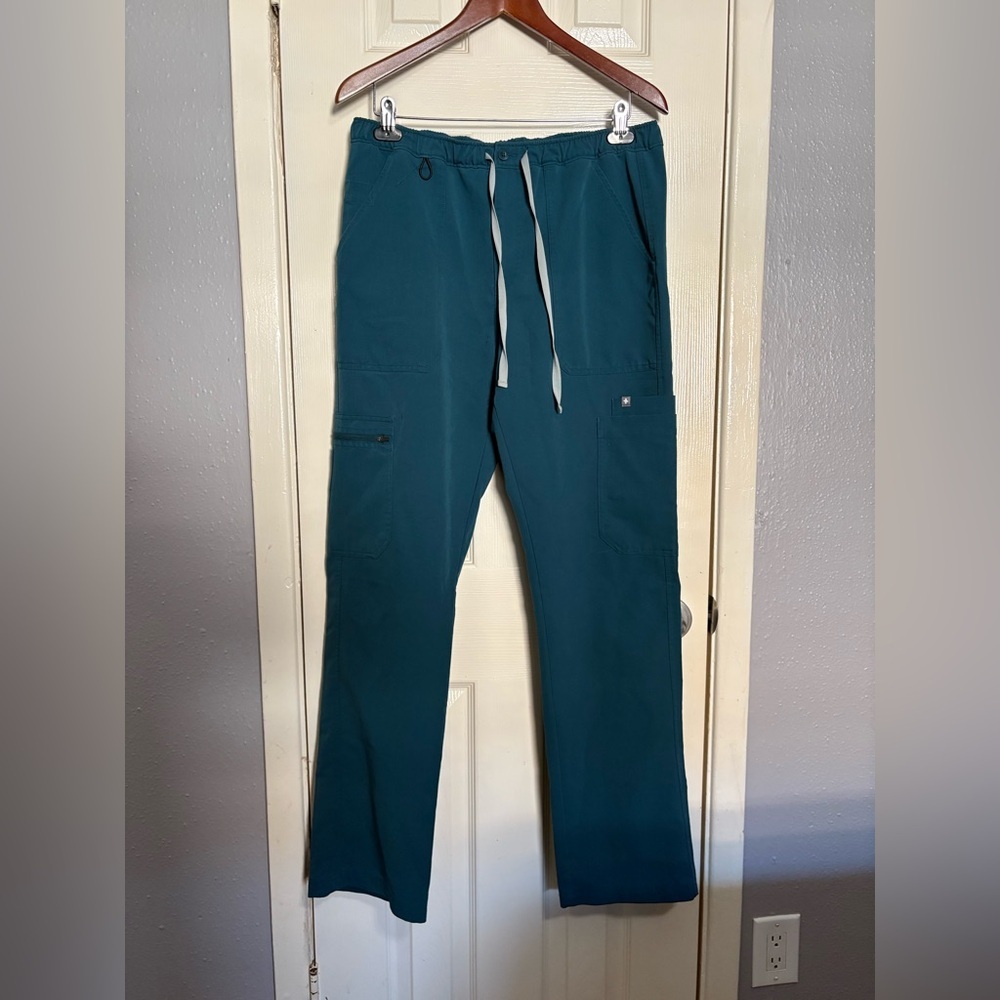 Figs Mens Cairo Cargo Scrub Pants